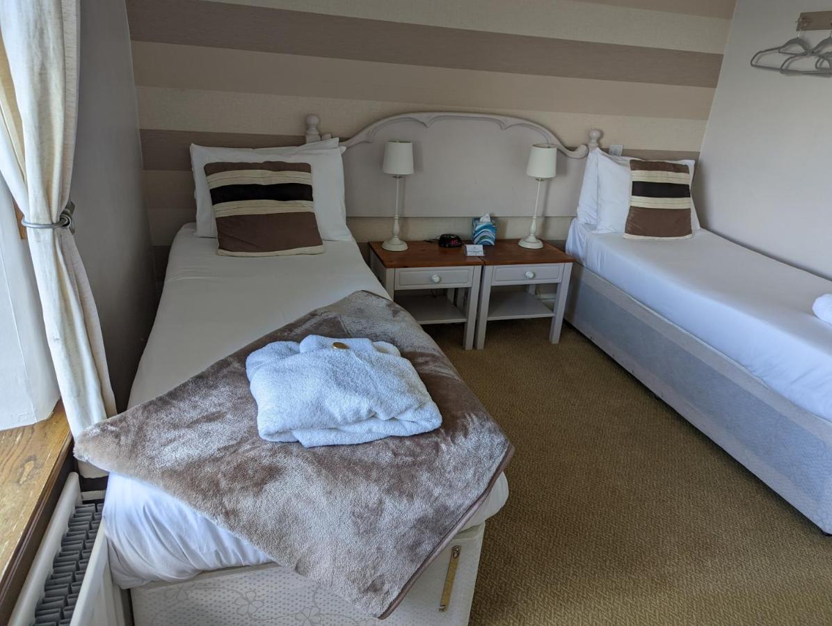 The Manor House Inn Consett Bagian luar foto