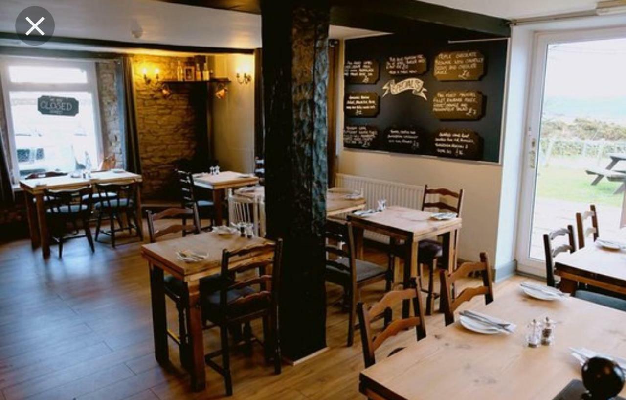 The Manor House Inn Consett Bagian luar foto
